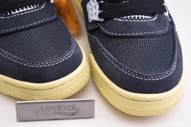 Rep LUCY UNION JORDAN 4 AIR OFF RETRO NOIR DC9533-001 0407